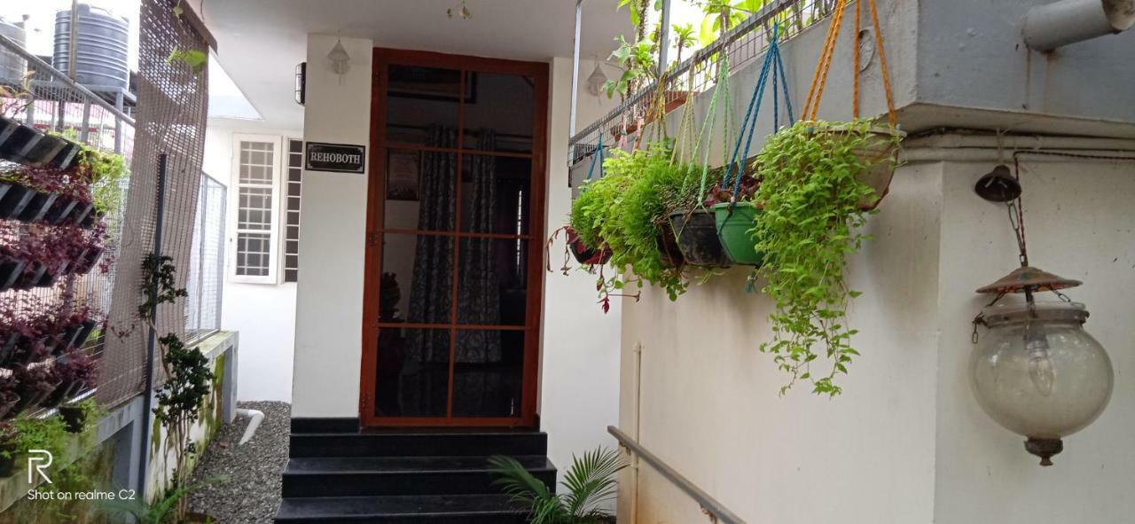 Bethel Residency Hotel Kochi Exterior photo